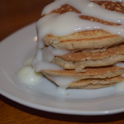 Cinnamon Spice Cakes with Sweet Cream Filling
